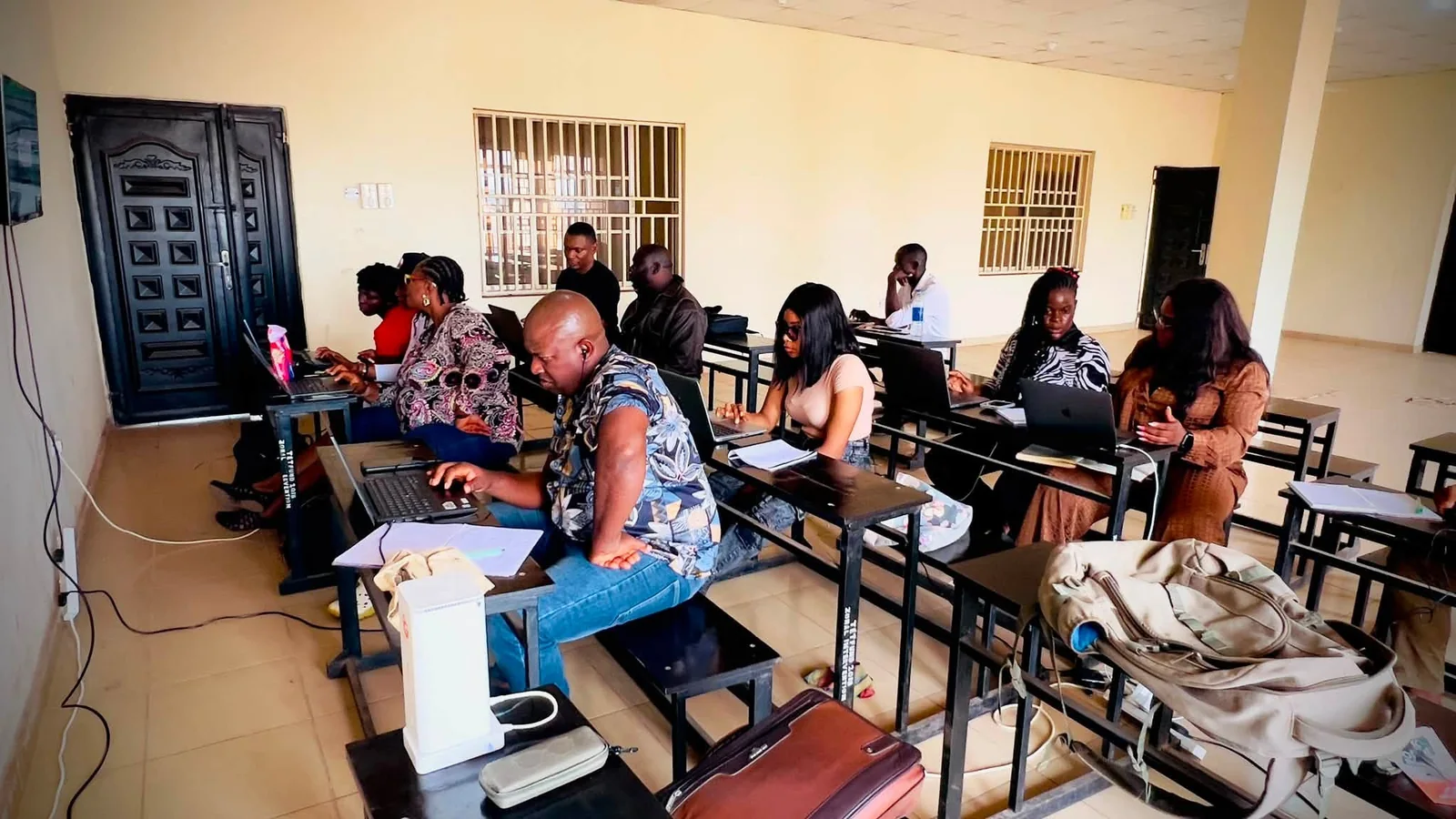 Mobet Media Academy practical classroom training photograph 3